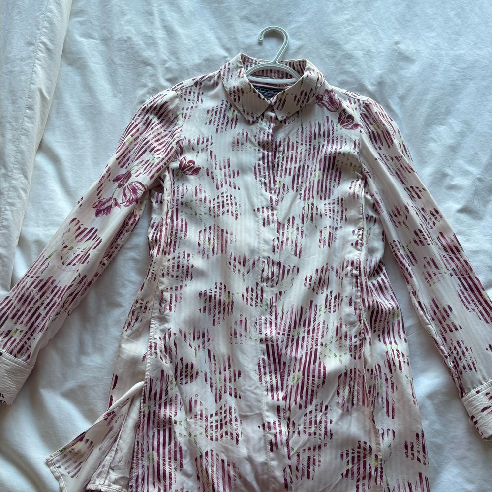 Ferragamo silk shirt size 40 IT